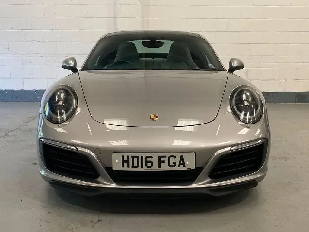 Used Porsche 911 Carrera S 420 HP (308 kW) 2016 Silver Coupe