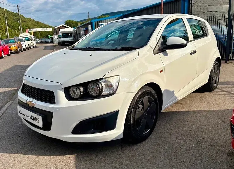 Used Chevrolet Aveo LS 2013 White Hatchback