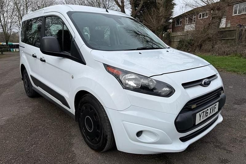 Used Ford Tourneo Connect Style 2016 White MPV