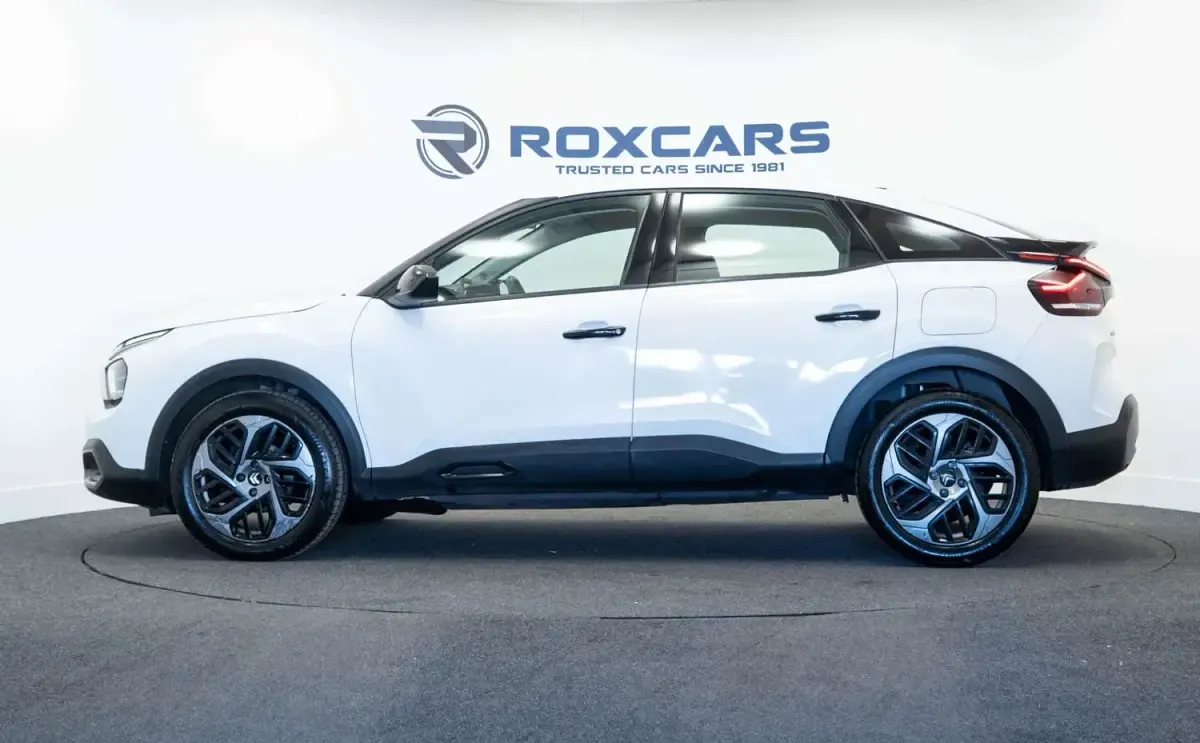 Usado Citroën C4 PureTech 102 HP (75 kW) 2023 Branco SUV