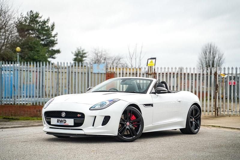 Used Jaguar F-Type Supercharged 495 HP (364 kW) 2013 White Cabriolet