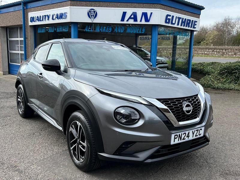 Usado Nissan Juke N-Connecta 2024 Gris SUV