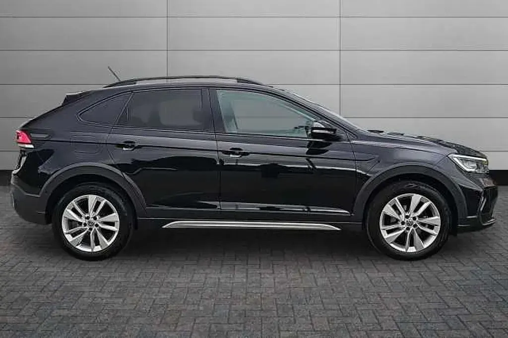 Used VW Taigo Match 115 HP (84 kW) 2025 Black SUV