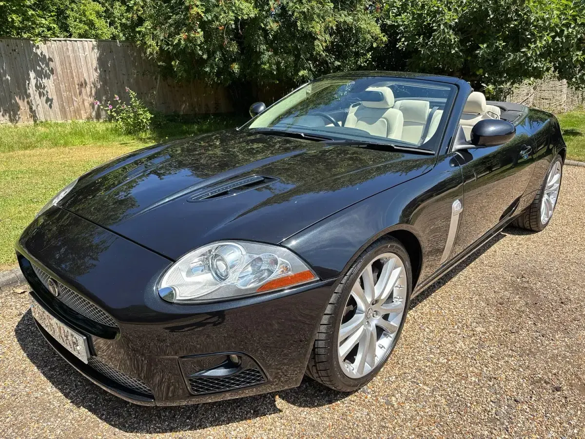 Used Jaguar XKR Supercharged 420 HP (308 kW) 2008 Black Cabriolet