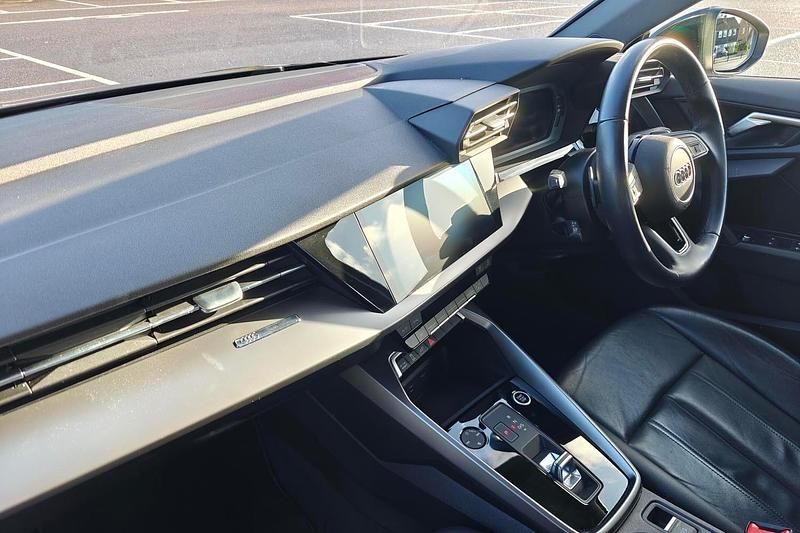 Used Audi A3 Sportback e-tron Sport 2022 Black Hatchback