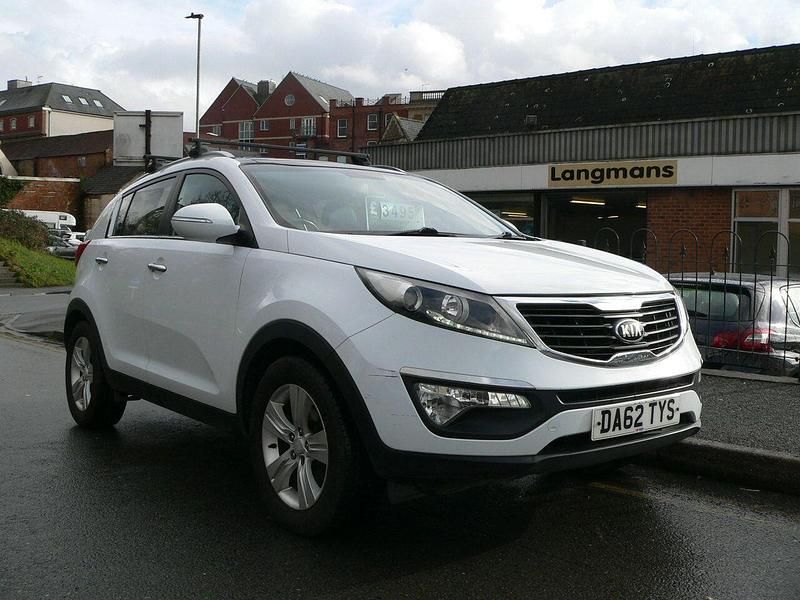 Used Kia Sportage 133 HP (97 kW) 2012 White SUV