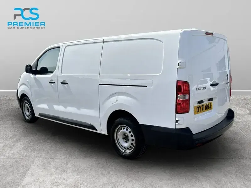 Used Peugeot Expert 2021 White Van