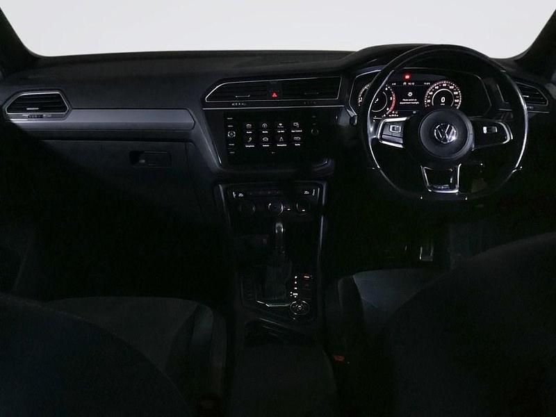 Used VW Tiguan R-line 150 HP (110 kW) 2018 White SUV