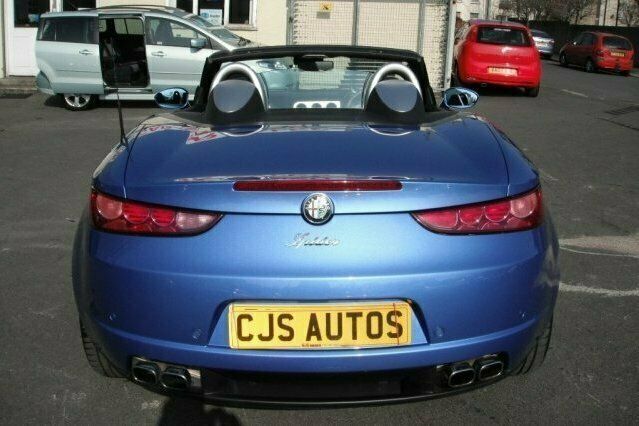 Begagnad Alfa Romeo Spider 2008 Cab