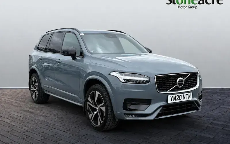 Used Volvo XC90 R-Design 235 HP (172 kW) 2021 SUV