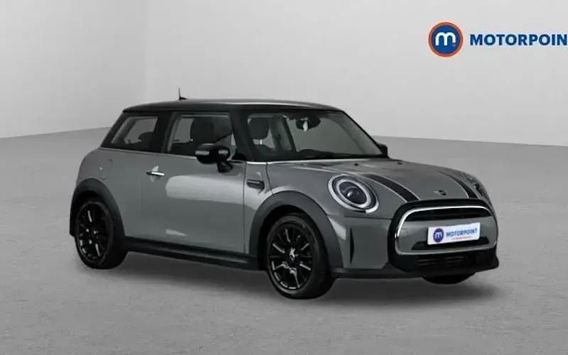 Used Mini Cooper Classic 136 HP (100 kW) 2021 Hatchback
