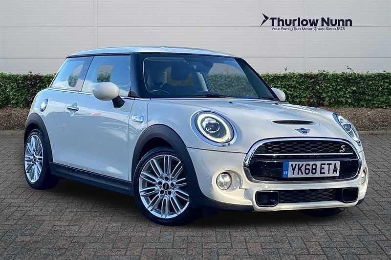 White Used 2018 Mini Cooper S Hatch Hatchback | £10,749 (Good price) - Image 1/4
