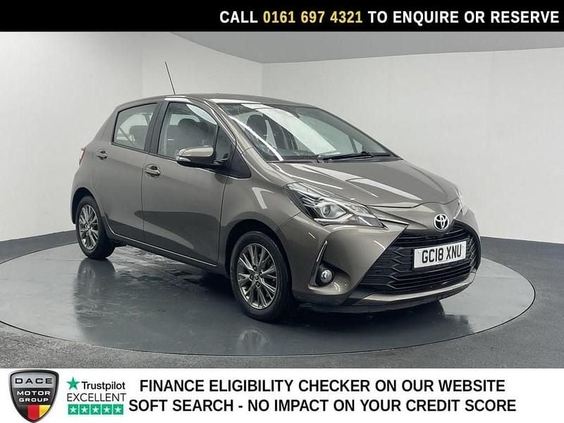 Used Toyota Yaris 111 HP (81 kW) 2018 Bronze Hatchback