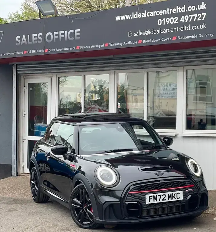 Used Mini John Cooper Works Hatch 231 HP (169 kW) 2023 Black Hatchback
