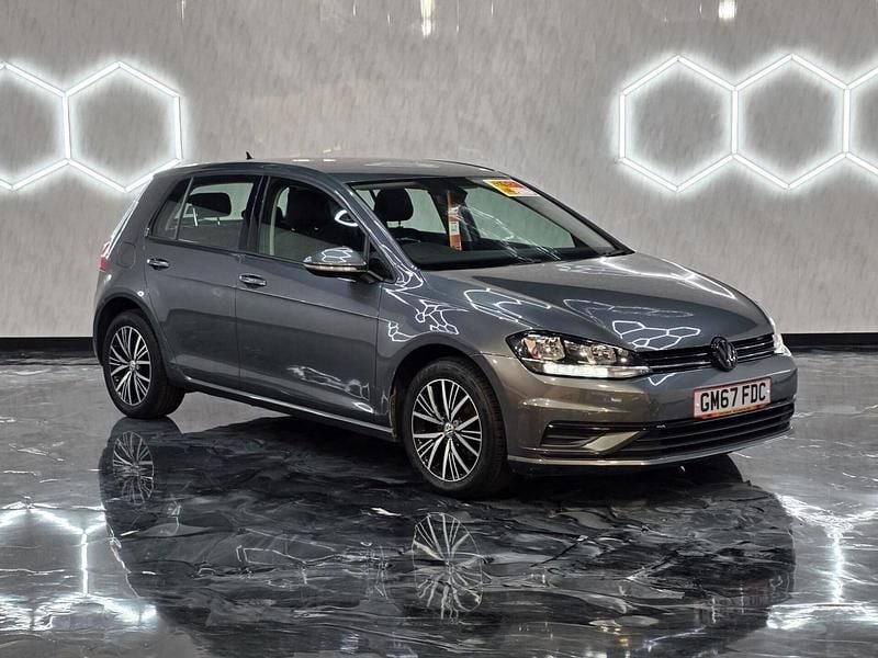 Grey Used 2018 VW Golf VII SE Hatchback | £8,995 (Good price) - Image 1/4