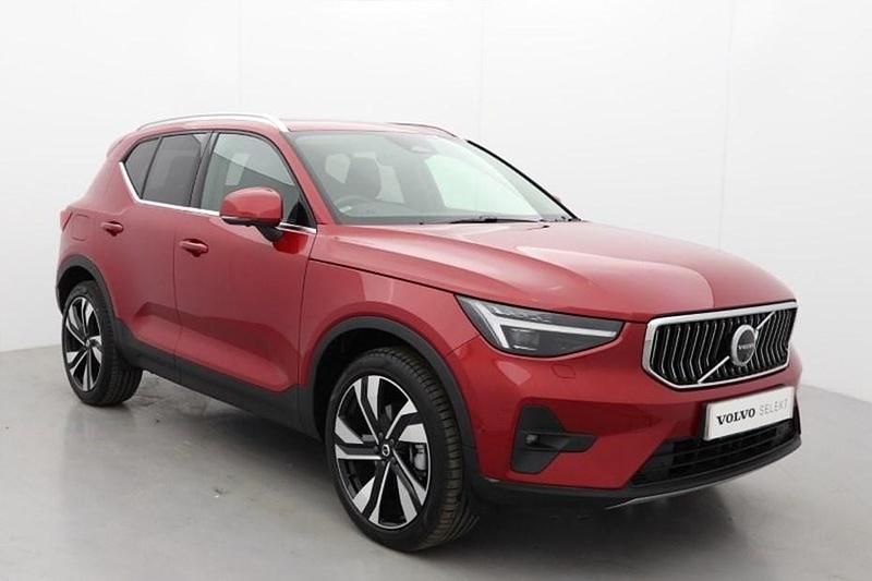 Red Used 2025 Volvo XC40 Ultra SUV | £34,995 (Fair price) - Image 1/1
