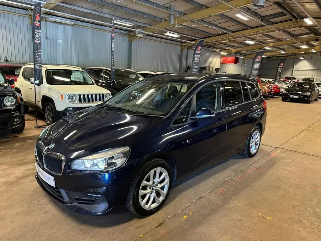 Begagnad BMW 218 150 HK (110 kW) 2019 Blå Minibuss