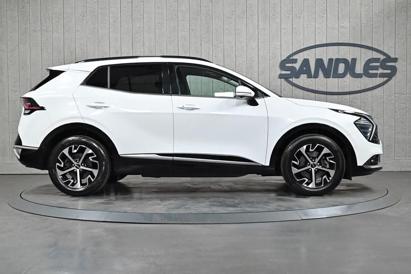 Used Kia Sportage 226 HP (166 kW) 2022 White SUV