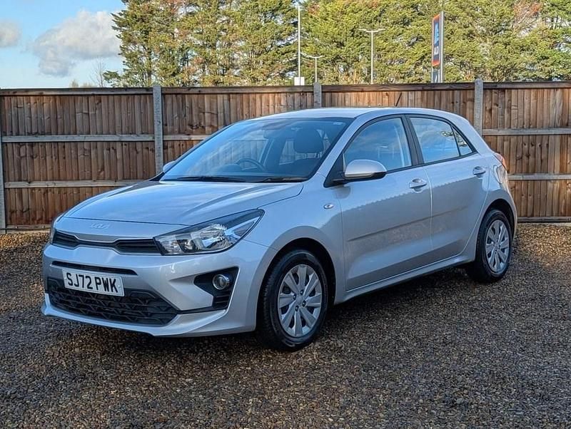 Used Kia Rio 83 HP (61 kW) 2022 Silver Hatchback