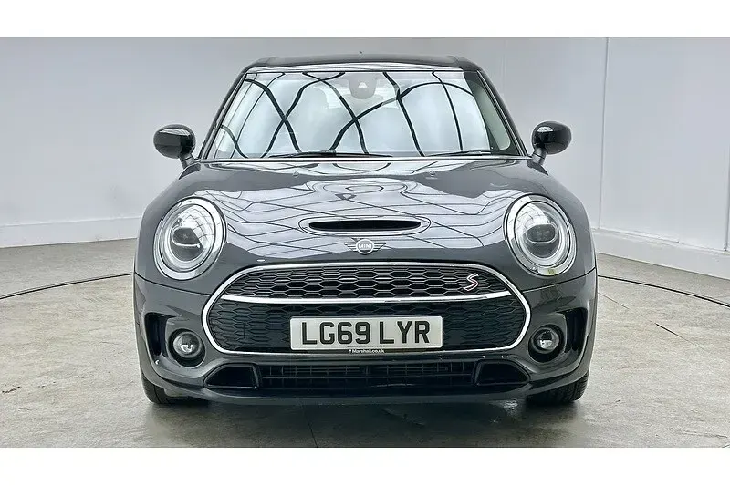 Used Mini Cooper S Clubman Classic 189 HP (139 kW) 2019 Thunder grey Estate