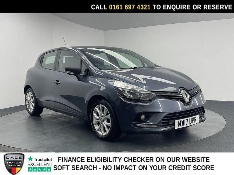 Used Renault Clio IV Play 90 HP (66 kW) 2017 Grey Hatchback