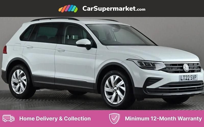 Used 2024 VW Tiguan Life SUV | £17,197 (Super price) - Image 1/4