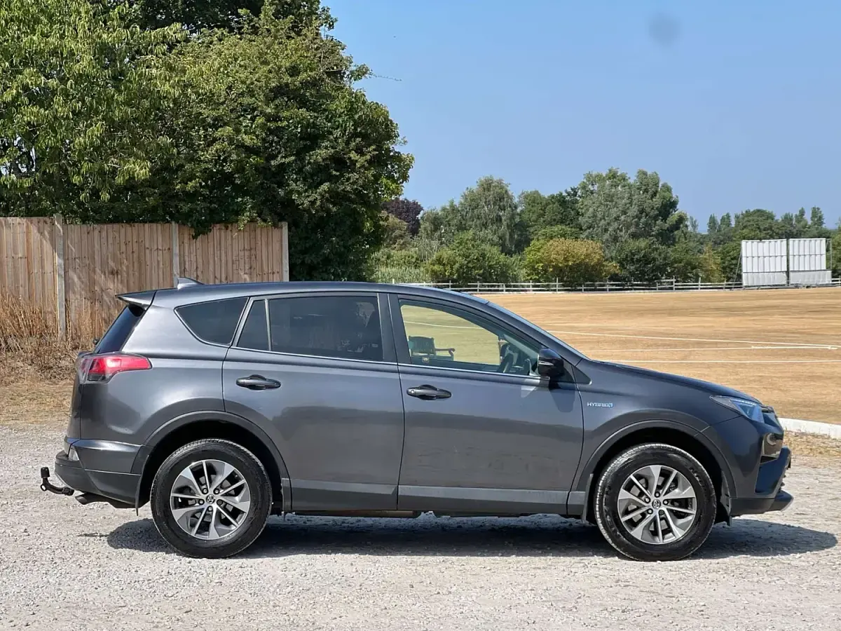 Used Toyota RAV4 Hybrid Business Edition 2016 Grey SUV