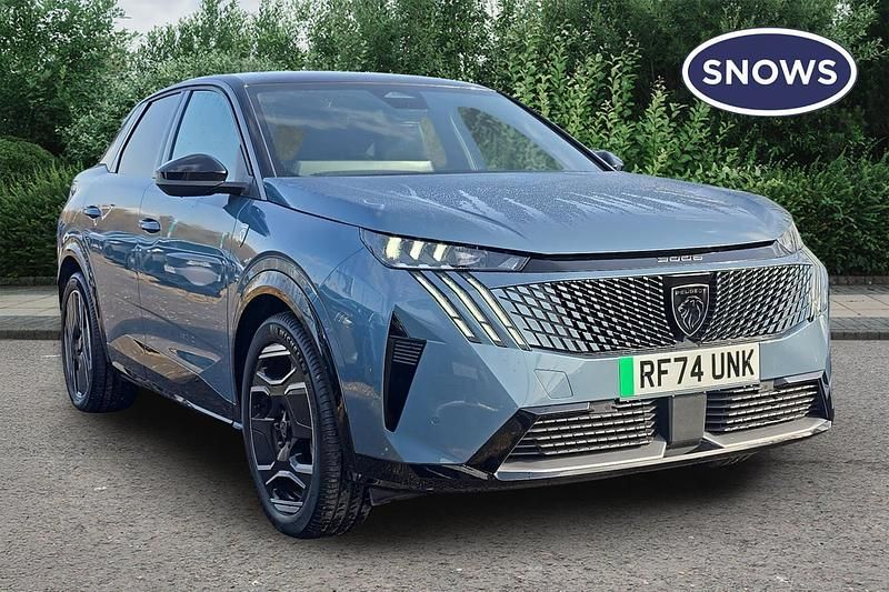 Used Peugeot e-3008 GT 156 kW (213 HP) 2024 Elixir red SUV