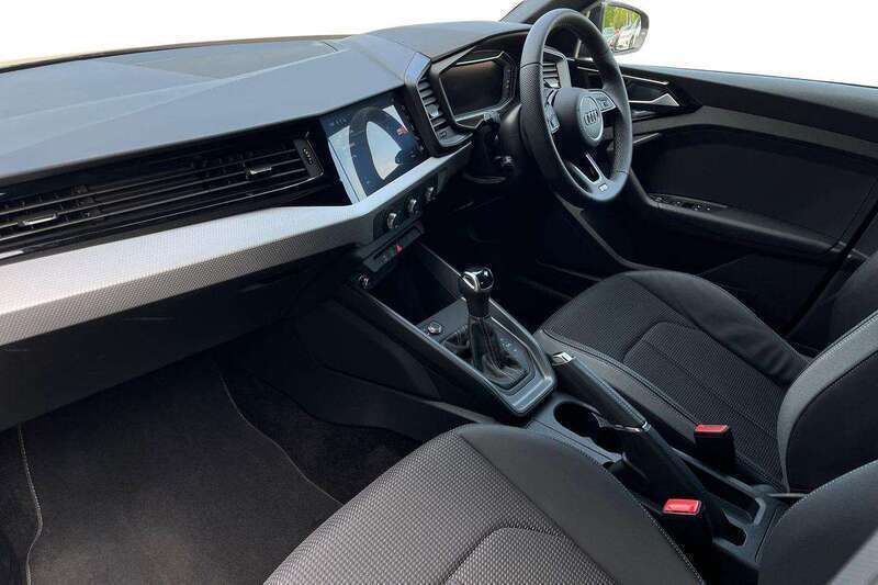 Image 2/4