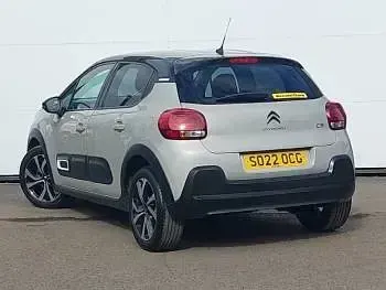Used Citroën C3 Shine 102 HP (75 kW) 2022 Beige Hatchback