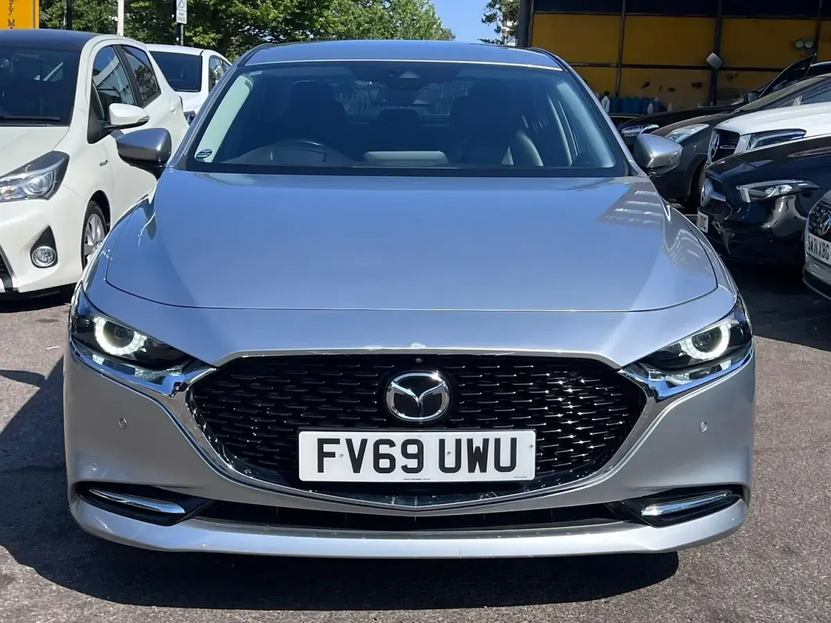 Used Mazda 3 Inclusive 180 HP (132 kW) 2020 Silver Sedan