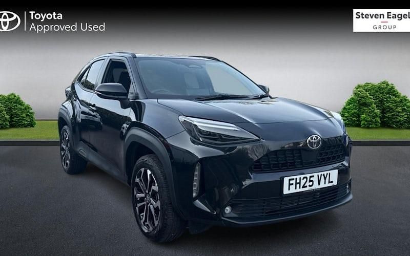 Used Toyota Yaris Hybrid Design 116 HP (85 kW) 2026 Estate