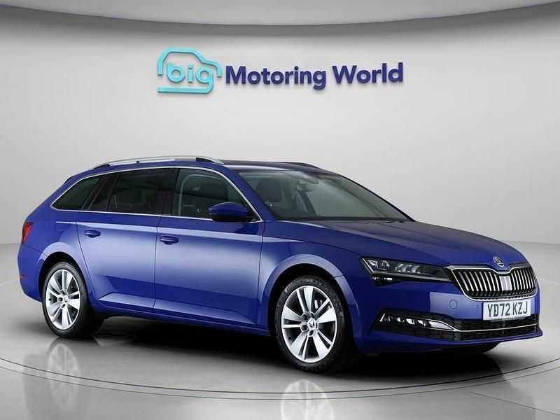 Blue Used 2022 Skoda Superb SE L Estate | £23,200 (Fair price) - Image 1/4