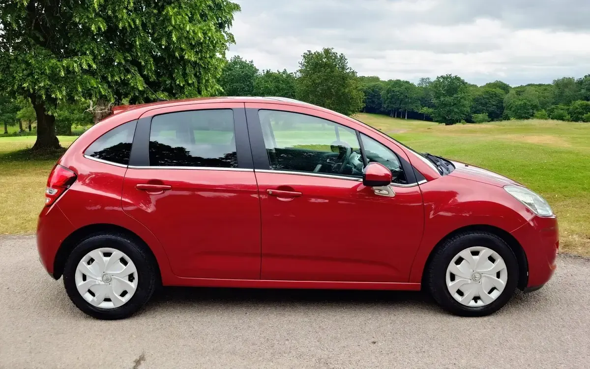 Used Citroën C3 2011 Red Hatchback
