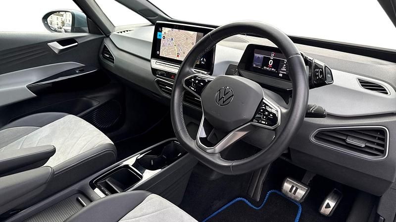 Used VW ID.3 Pro Performance 150 kW (204 HP) 2023 Blue Hatchback
