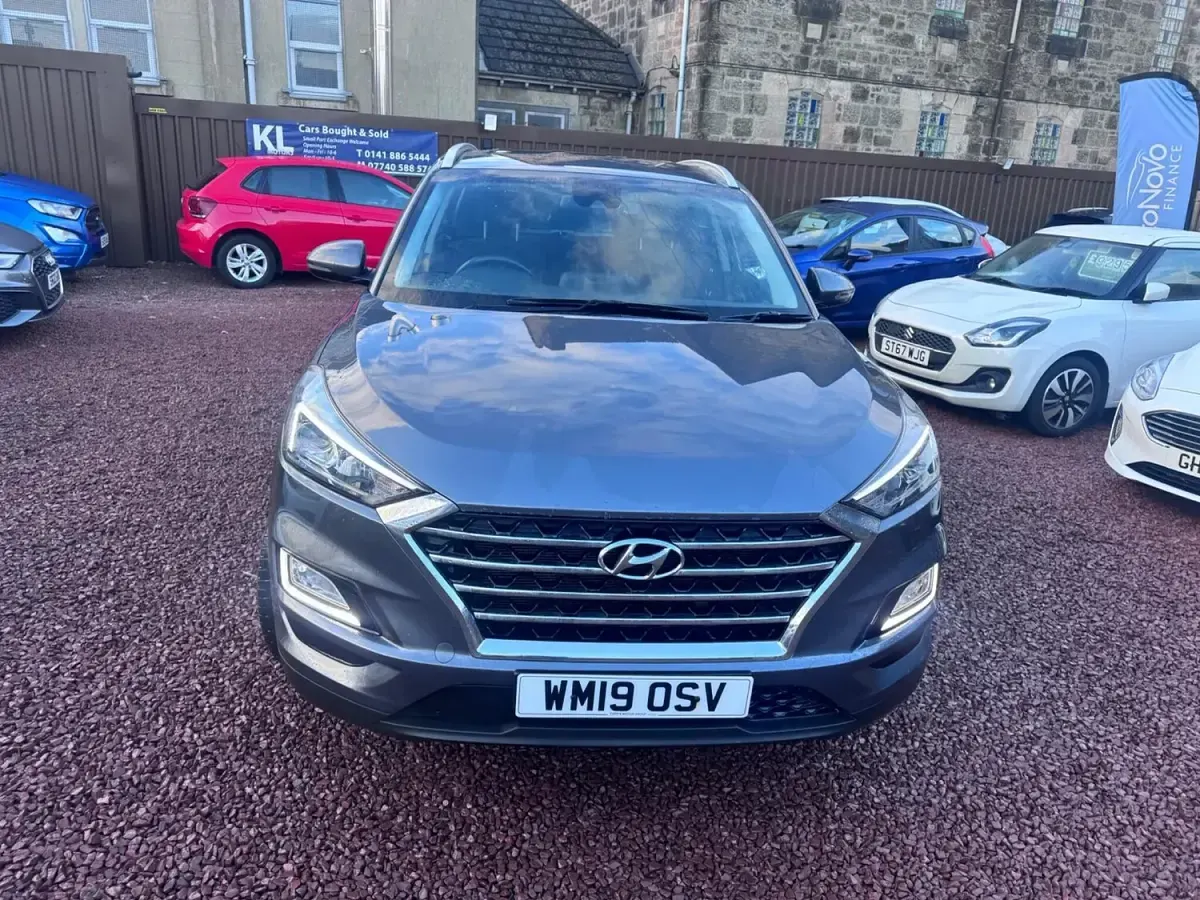Used Hyundai Tucson SE 132 HP (97 kW) 2019 Grey SUV