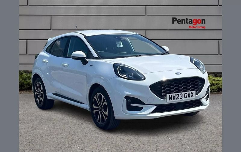 White Used 2023 Ford Puma ST-Line SUV | £16,995 (Fair price) - Image 1/4