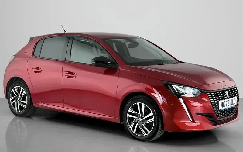 Used Peugeot 208 Allure+ 102 HP (75 kW) 2023 Hatchback