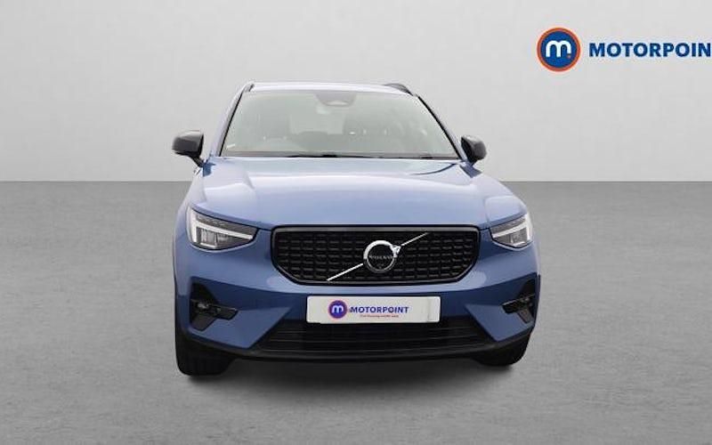 Usado Volvo XC40 Plus 197 CV (144 kW) 2026 SUV