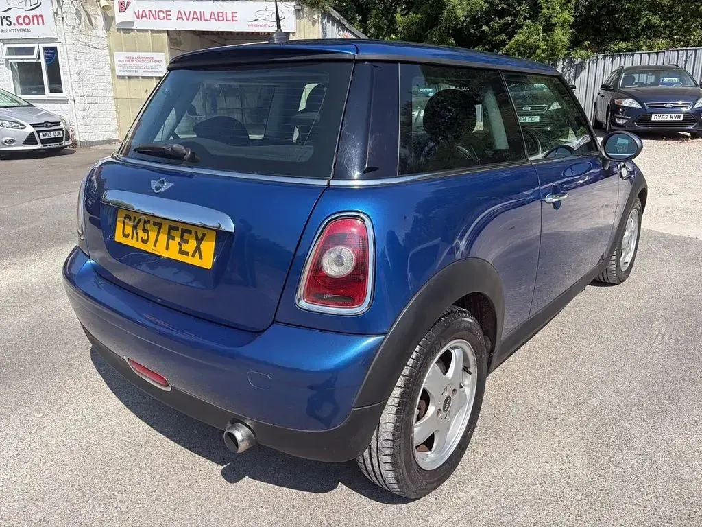 Used Mini ONE Hatch 95 HP (69 kW) 2007 Blue Hatchback