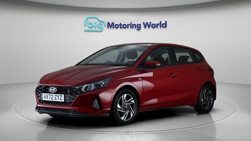 Used Hyundai i20 SE 99 HP (72 kW) 2023 Hatchback