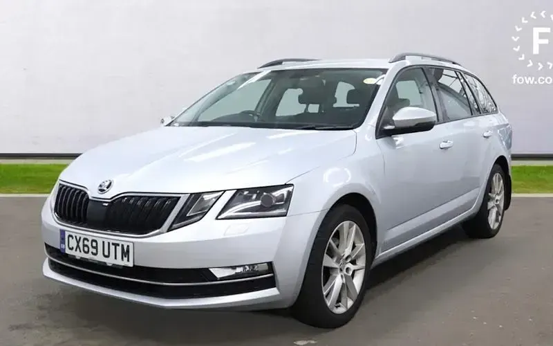 Used Skoda Octavia SE L 150 HP (110 kW) 2019 Grey Estate