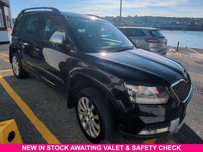 Black Used 2015 Skoda Yeti SE SUV | £9,517 (Fair price) - Image 1/2
