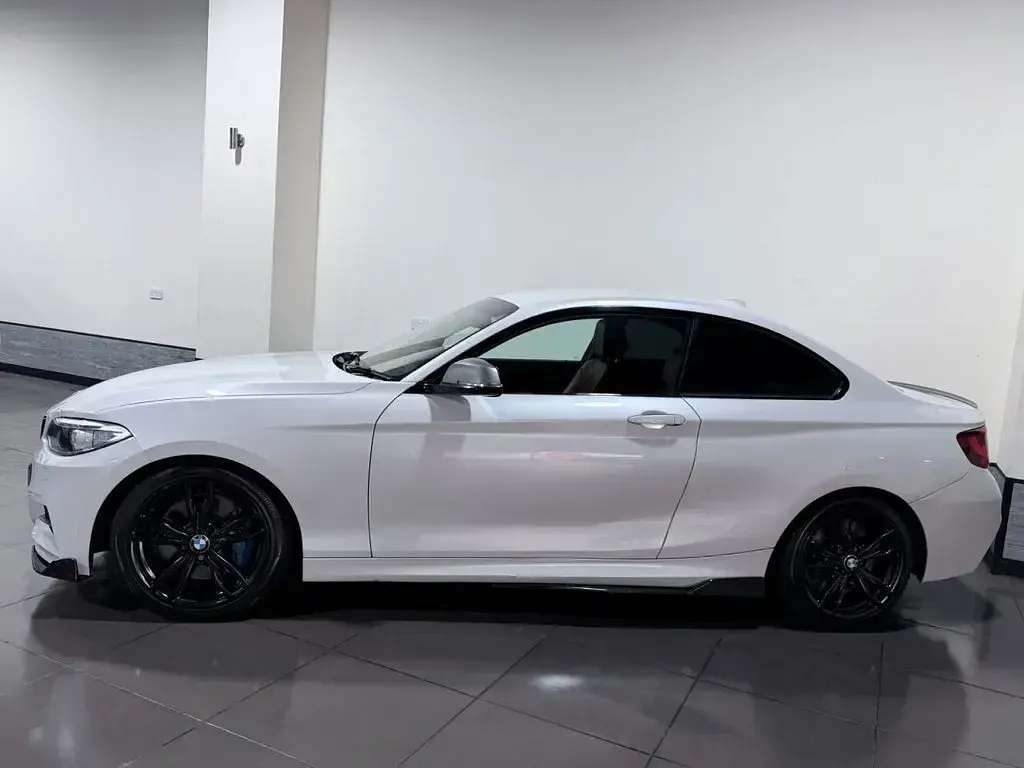 Used BMW M235 Comfort Edition 2014 White Coupe