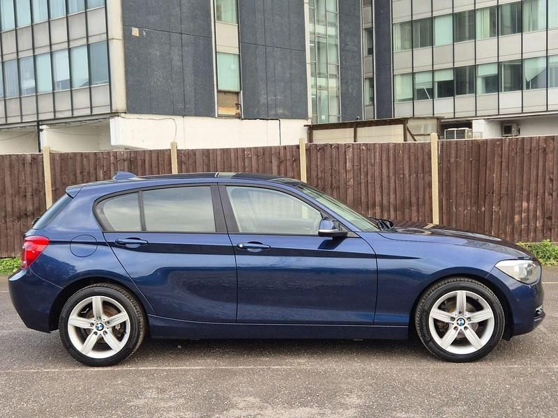 Used BMW 116 Sport Line 2014 Blue Hatchback