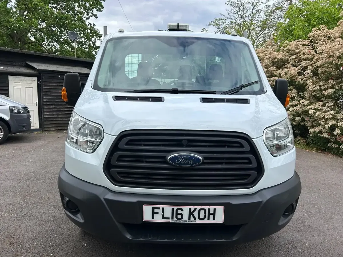Used Ford Transit 125 HP (91 kW) 2016 White Van