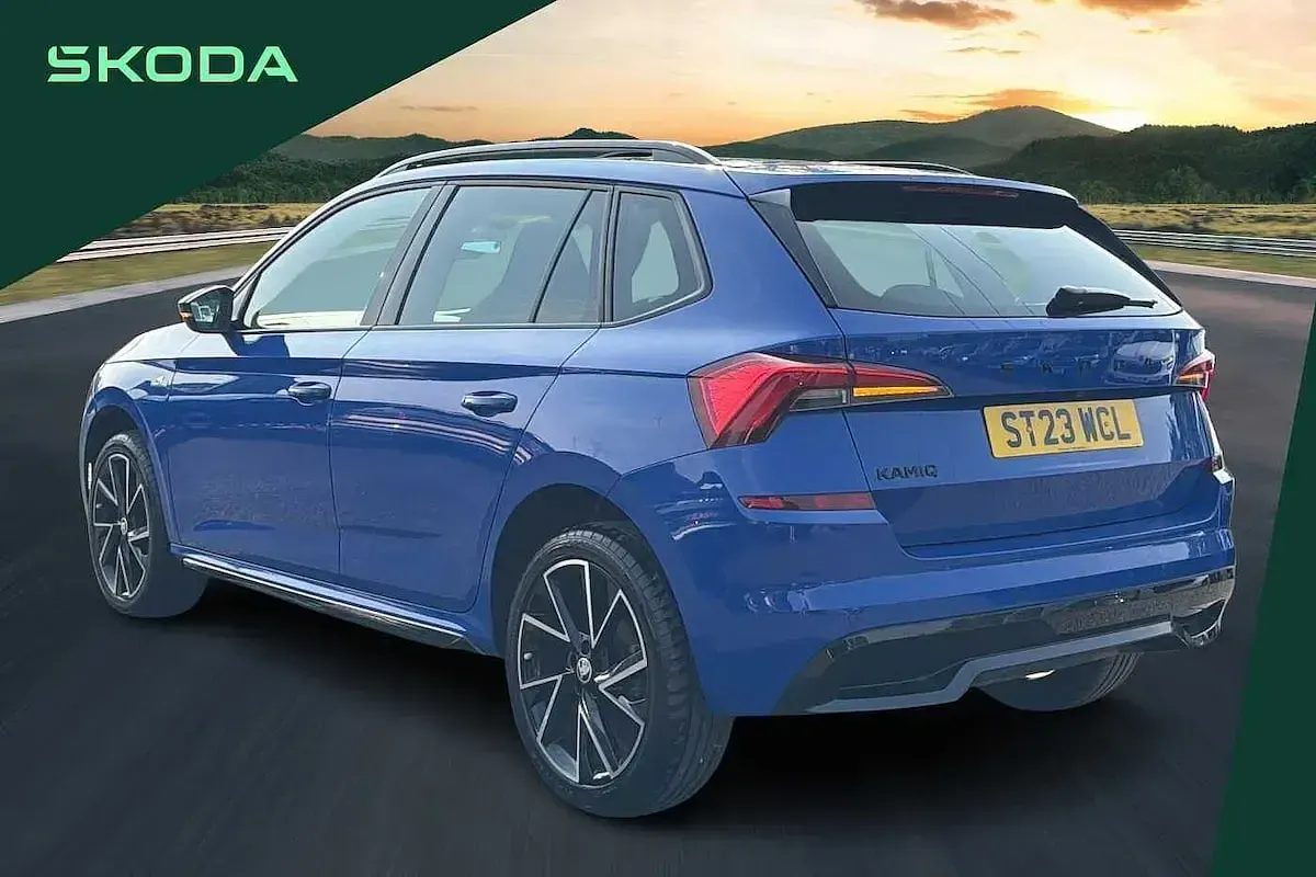 Used Skoda 110 R Monte Carlo 81 HP (59 kW) 2023 Energy blue Estate