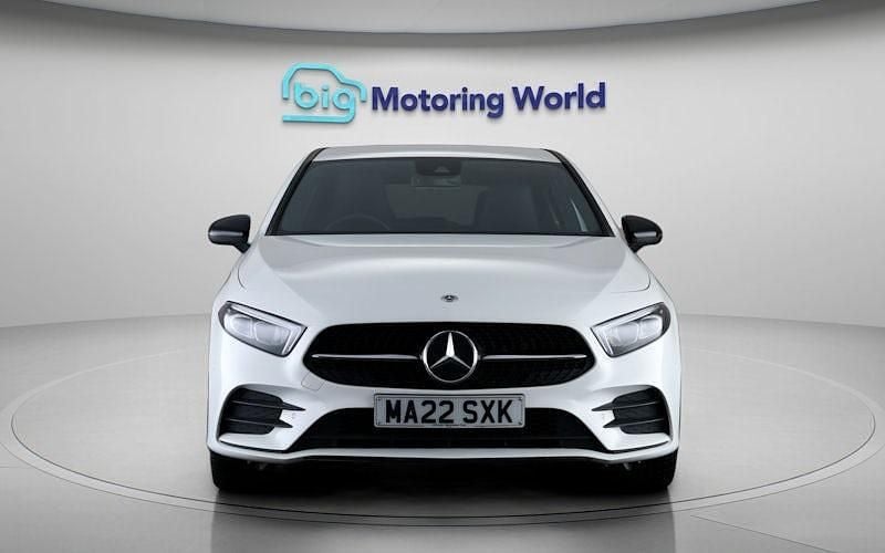 Used Mercedes A250 Executive 218 HP (160 kW) 2022 White Hatchback