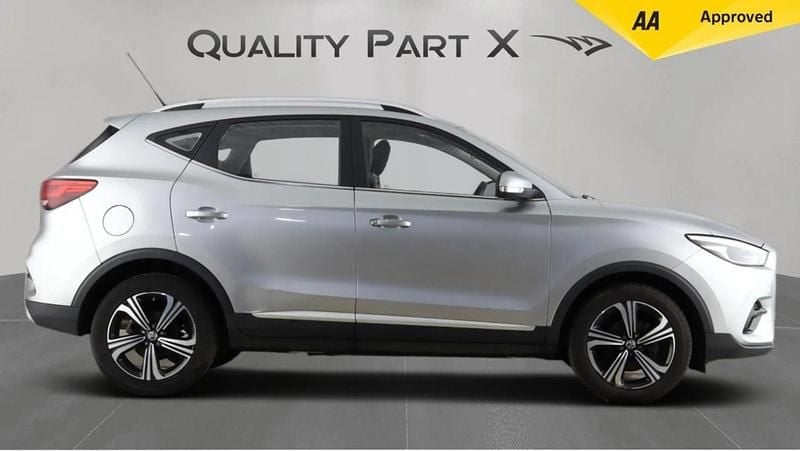 Used MG ZS Excite 106 HP (77 kW) 2023 Silver SUV