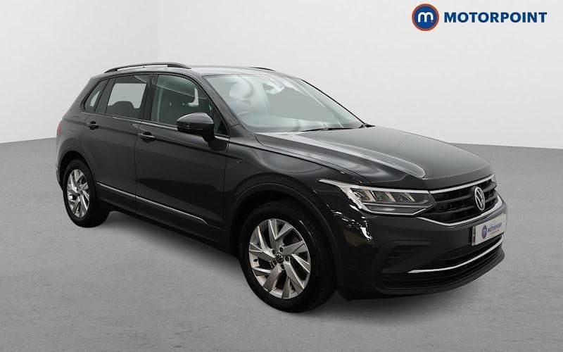 Used 2024 VW Tiguan Life SUV | £19,999 (Super price) - Image 1/4